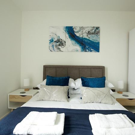 Modern City Flat With Gym & Spa Apartment Manchester Exterior photo