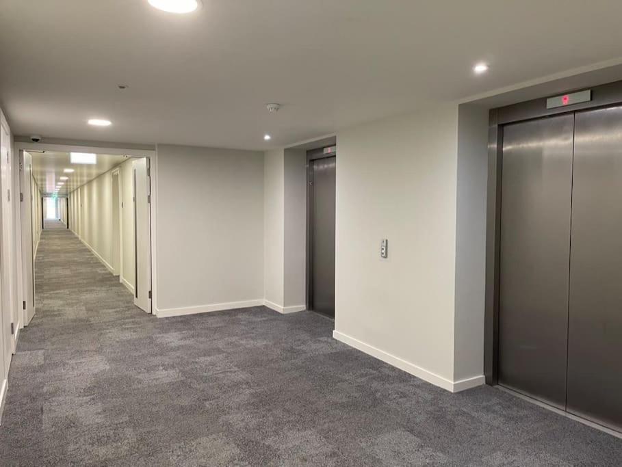 Modern City Flat With Gym & Spa Apartment Manchester Exterior photo